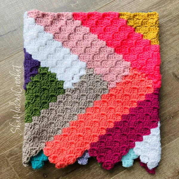 Fragmented Crochet Blanket – Free Pattern