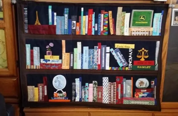 Work Bookcase Quilt – Free Pattern