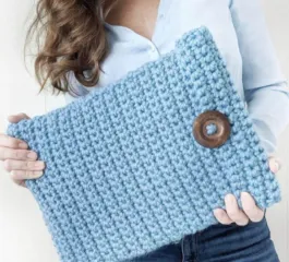 Crochet Laptop Case – Free Pattern